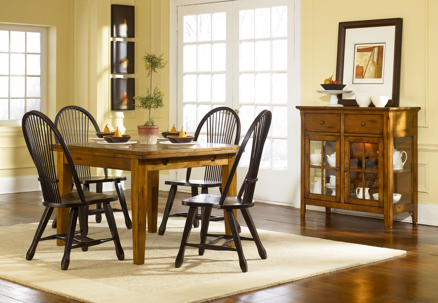 Treasures Sheaf Back Side Chair - Black