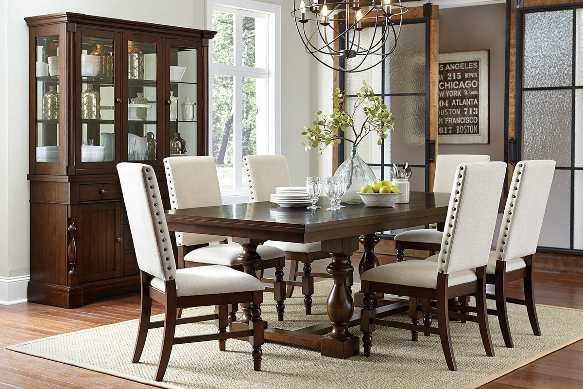 Yates Dining Table