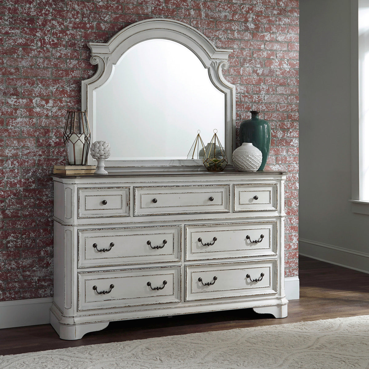 Magnolia Manor Dresser & Mirror Bedroom Set (244-BR-DM)