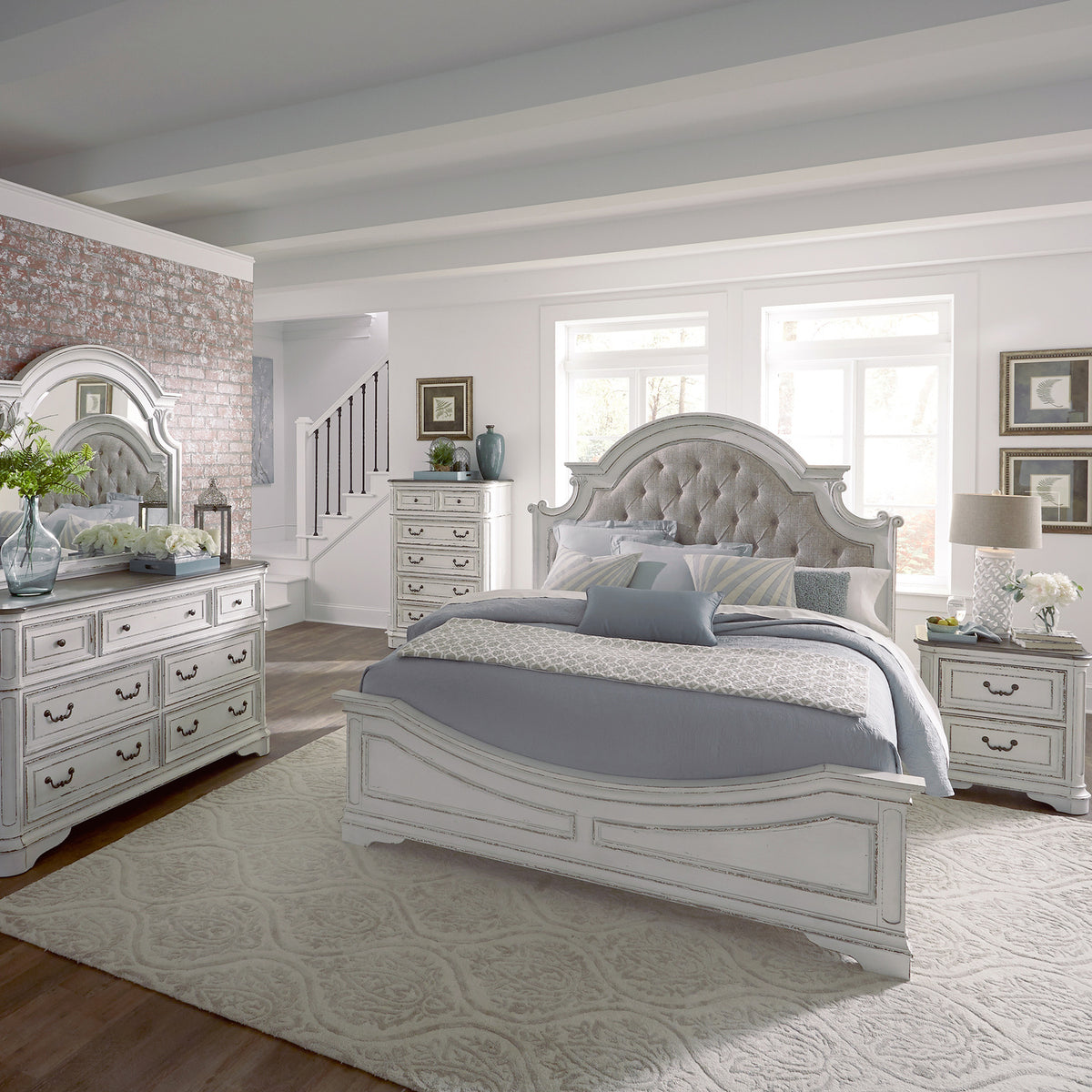Magnolia Manor Queen Uph Bed, Dresser & Mirror, Chest, Night Stand Bedroom Set (244-BR-QUBDMCN)