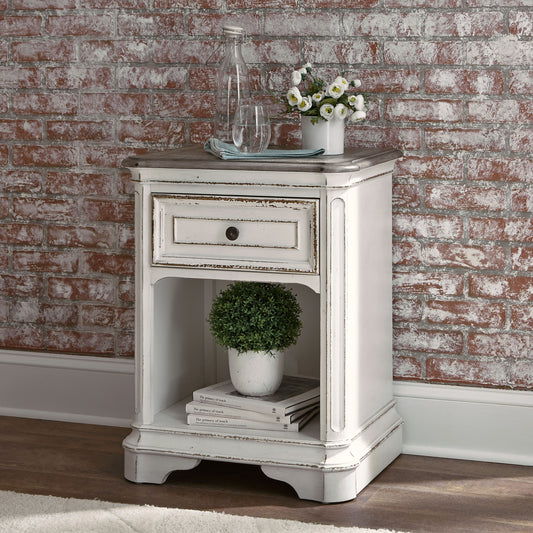 Magnolia Manor 1 Drawer Night Stand