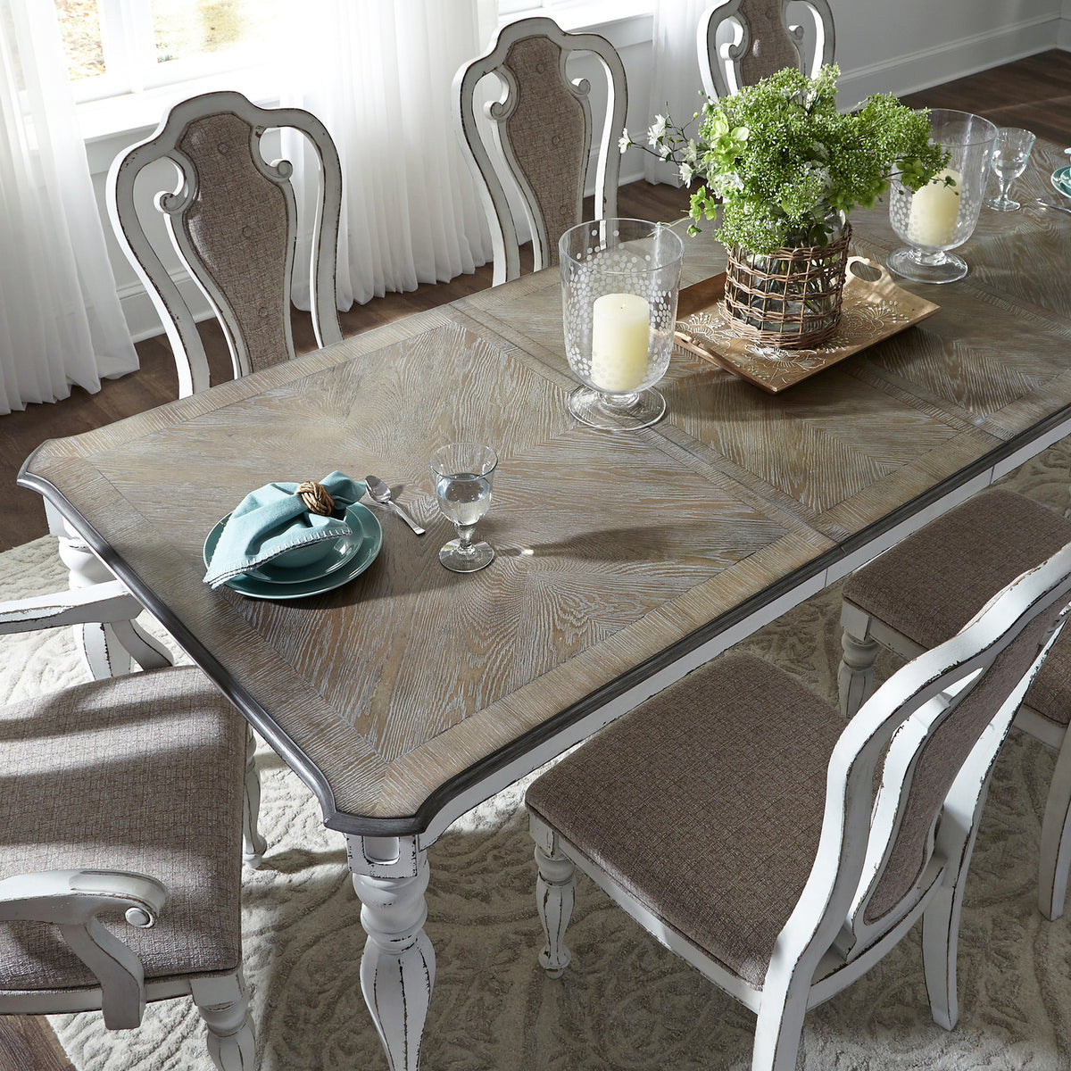 Magnolia Manor 5 Piece Rectangular Table Set (244-DR-5RLS)