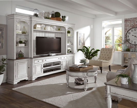 Magnolia Manor Entertainment Center with Piers