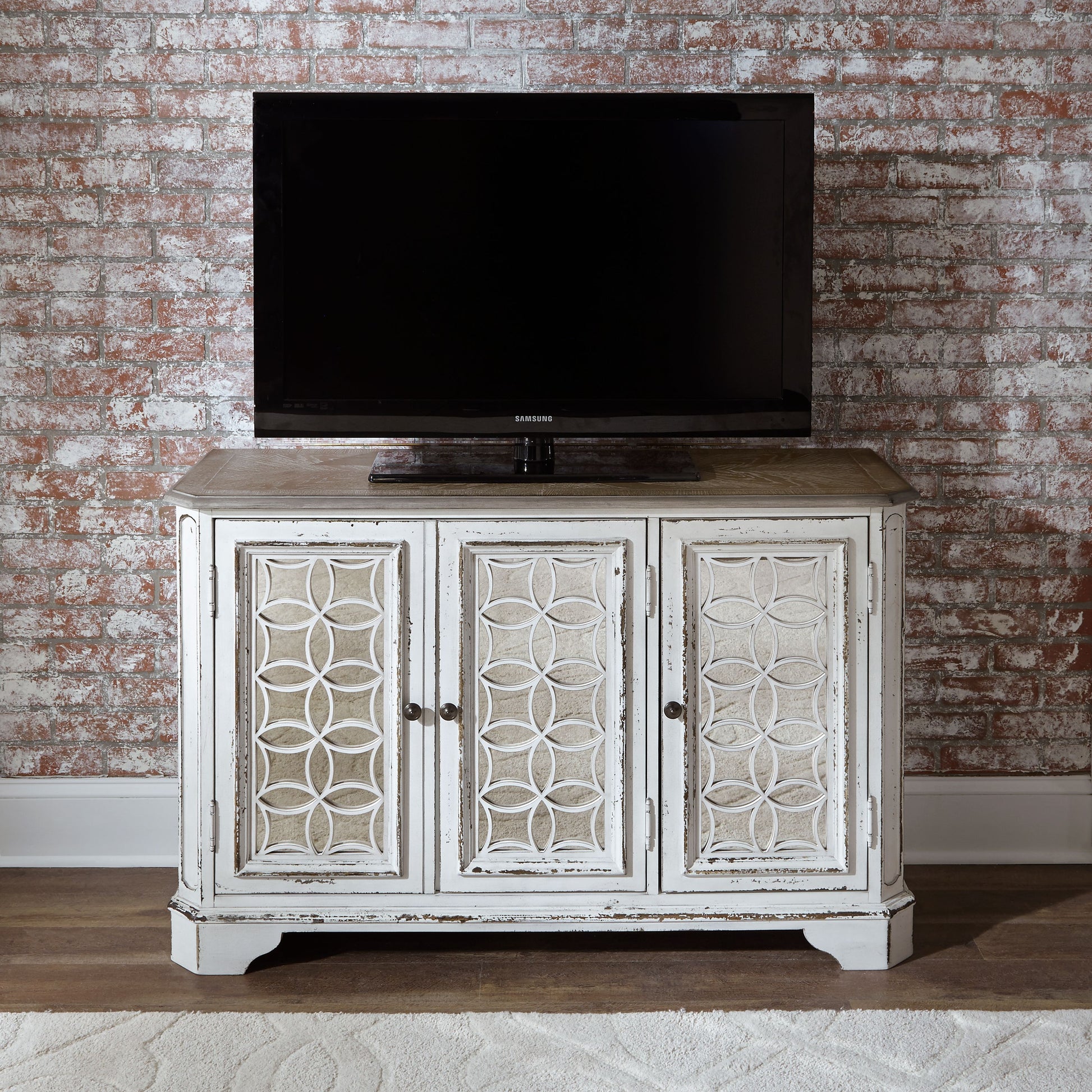 Magnolia Manor 3 Door Hall Console