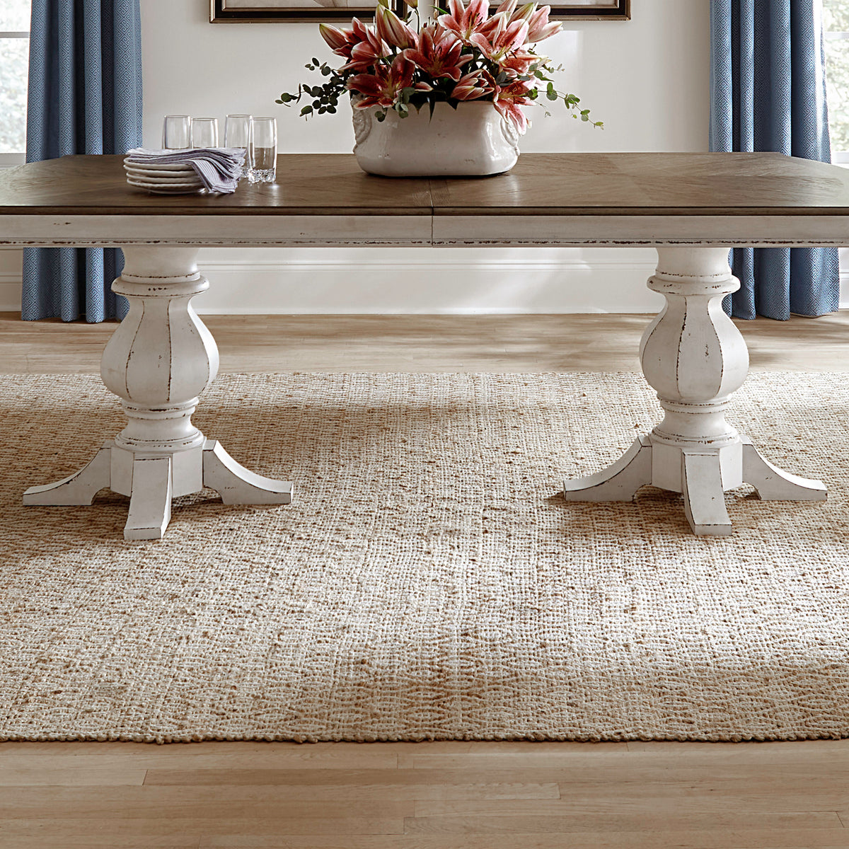 Magnolia Manor Double Pedestal Table Base