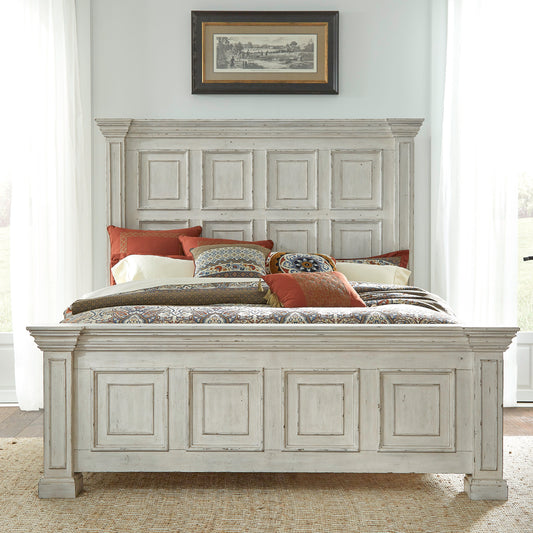 Big Valley Queen Panel Bed, 2 Night Stands