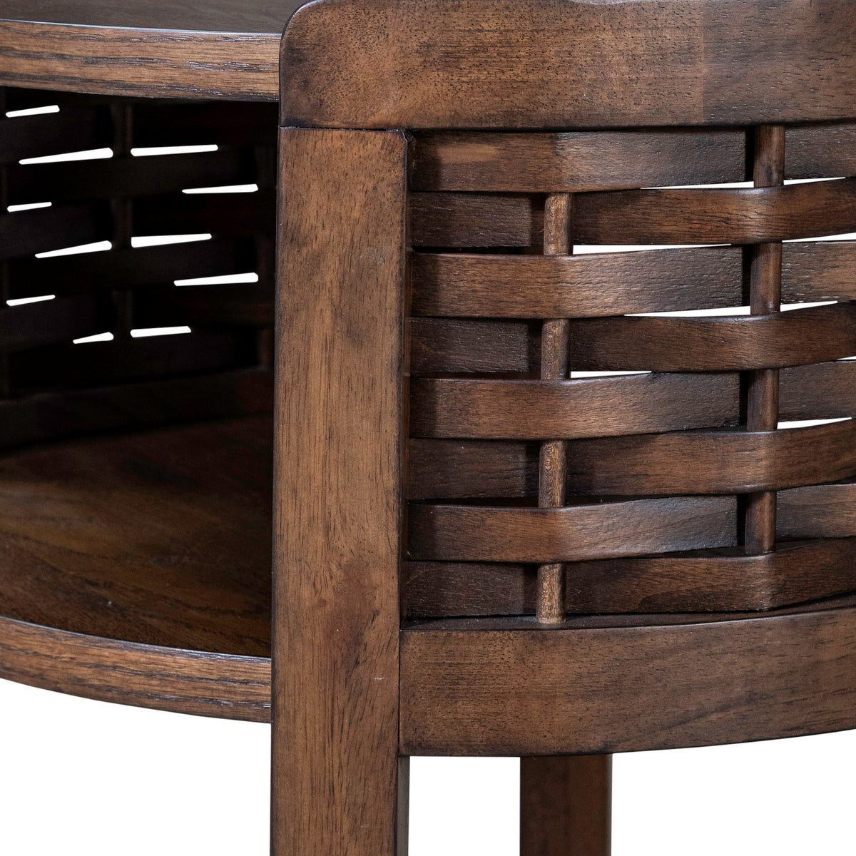 Warren Park Round Chairside Table