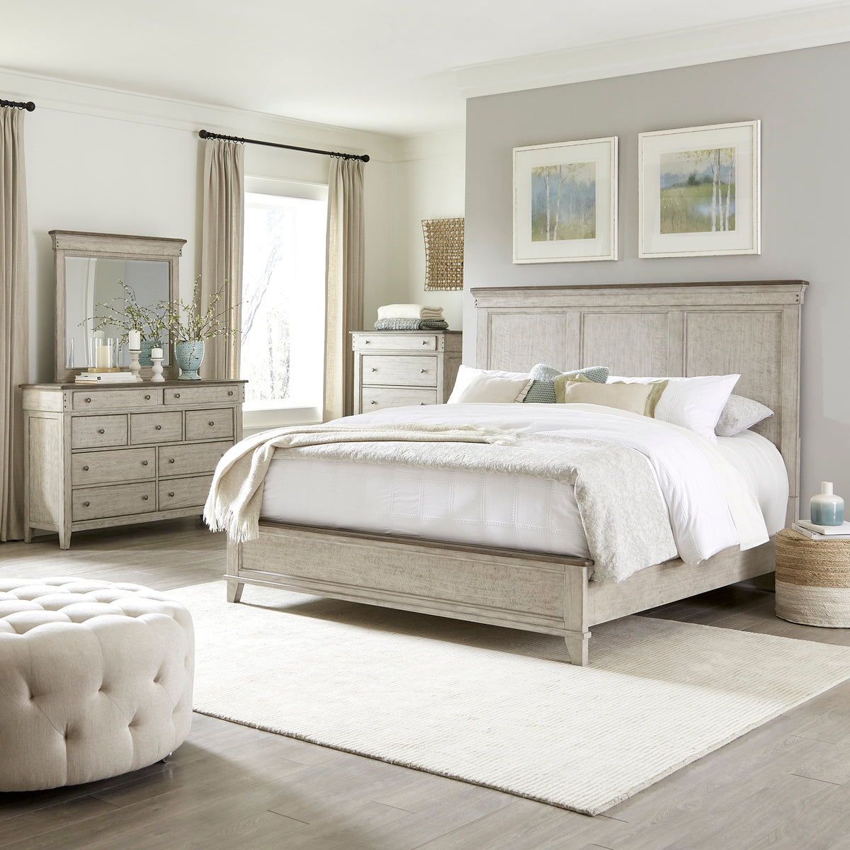 Ivy Hollow Queen Panel Bed, Dresser & Mirror, Chest Bedroom Set
