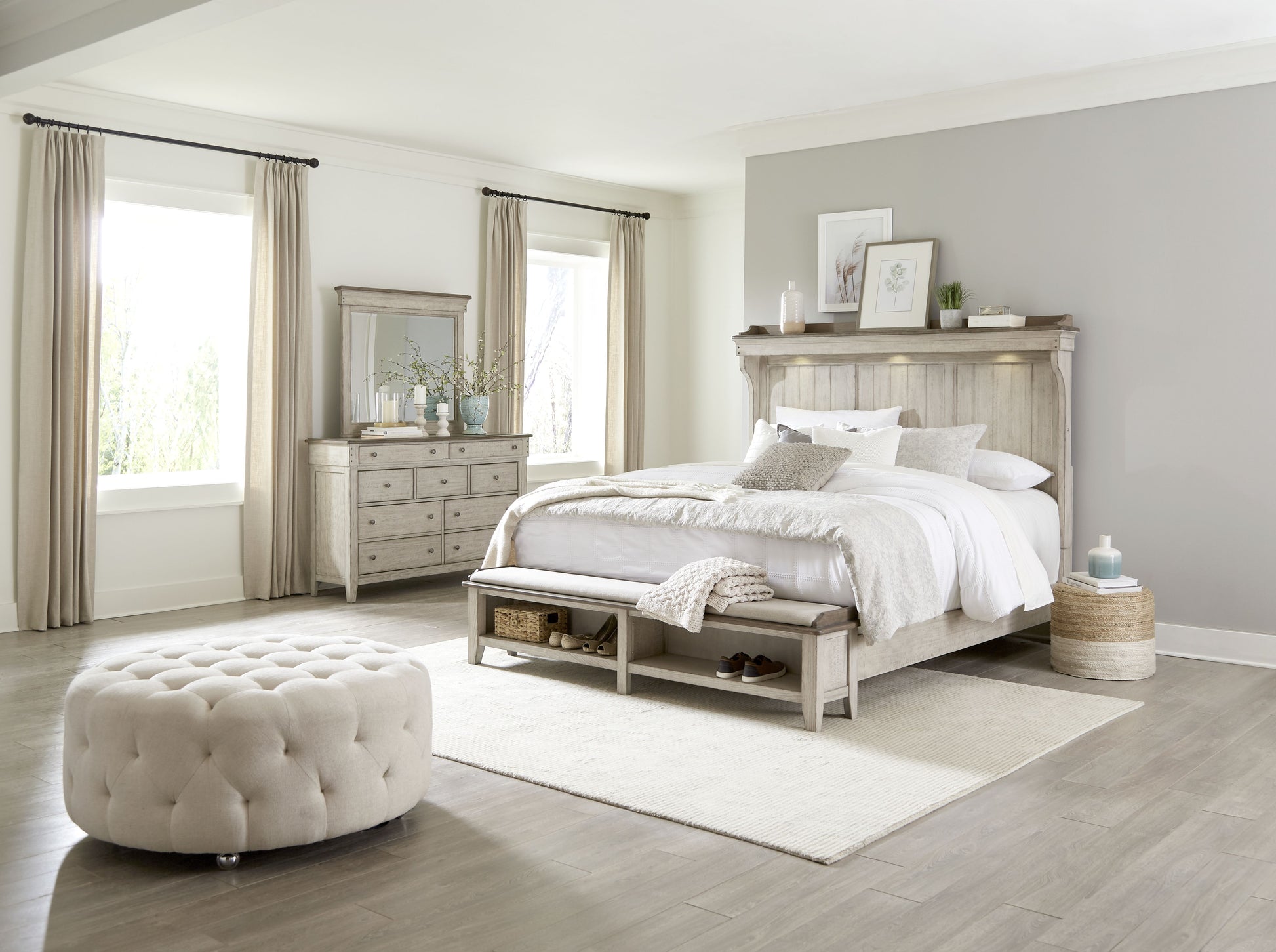 Ivy Hollow Mantle Bed Rails