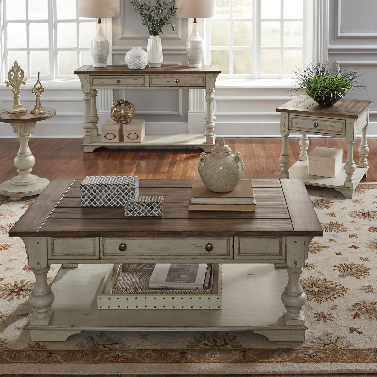 Morgan Creek 3 Piece Set (1-Cocktail 2-End Tables)