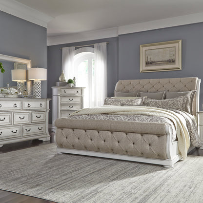 Abbey Park Queen Uph Sleigh Bed, Dresser & Mirror, Chest Bedroom Set