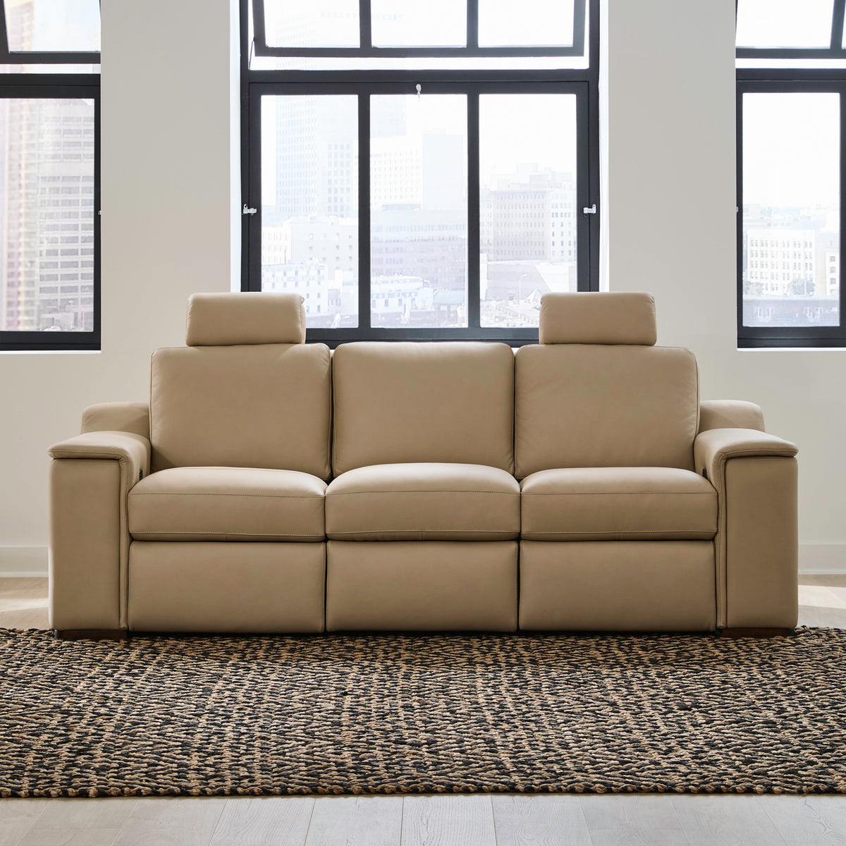 Armon Sofa with Power Footrest ZG & WS