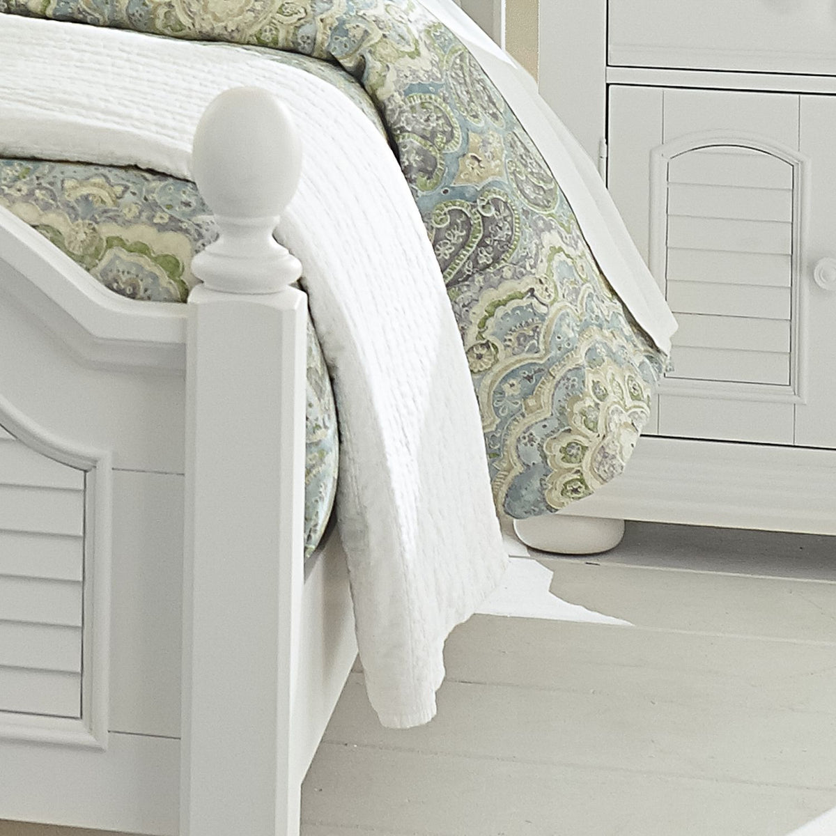 Summer House Cali King Panel Rails