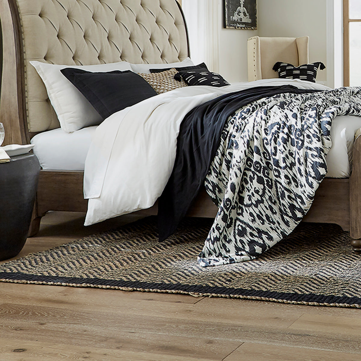 Americana Farmhouse Cali King Sleigh Bed Rails