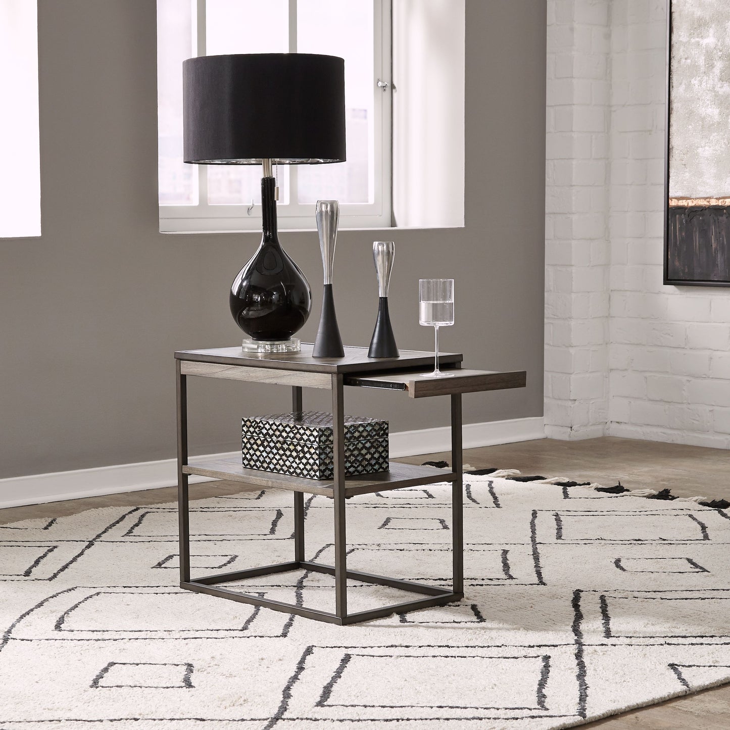 Jamestown Chair Side Table