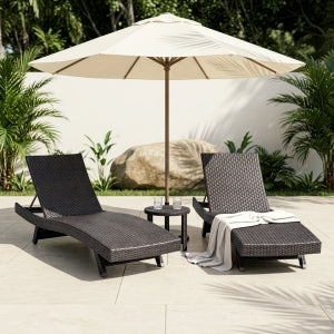 Outdoor Chaise Lounger