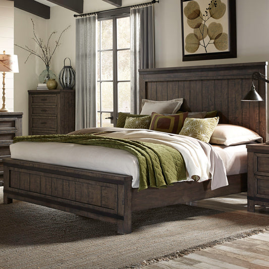 Thornwood Hills Queen Panel Bed, 2 Night Stands