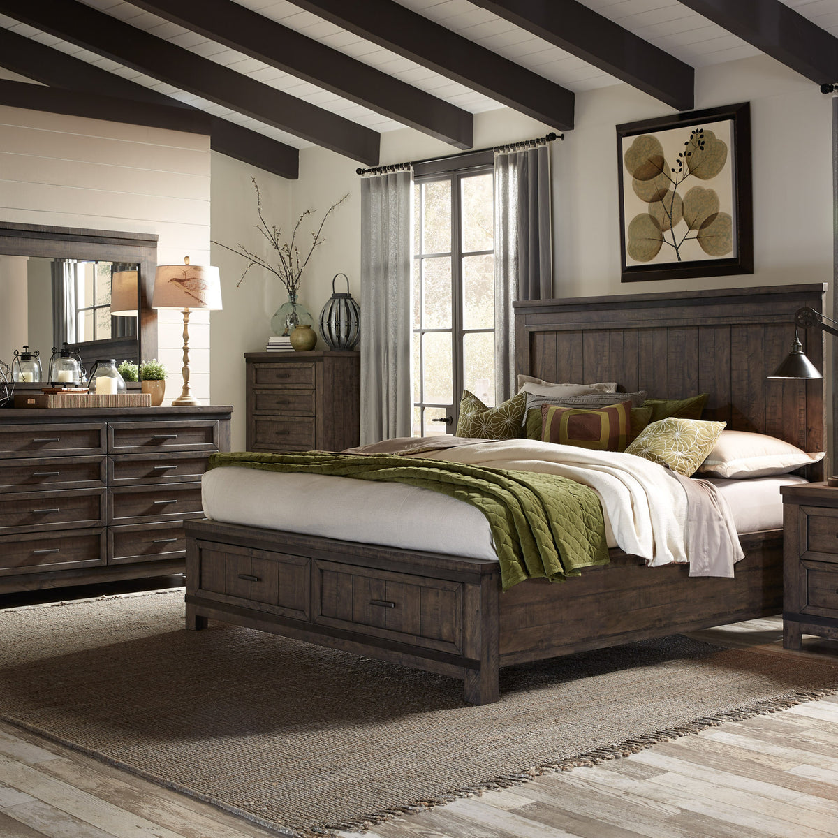 Thornwood Hills Queen Storage Bed, Dresser & Mirror Bedroom Set