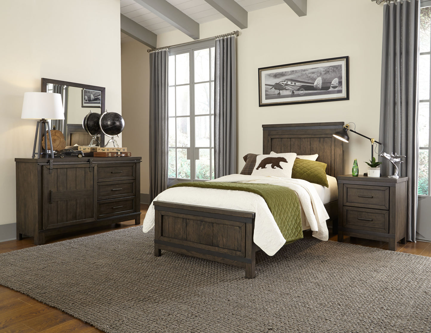 Thornwood Hills Twin Panel Bed