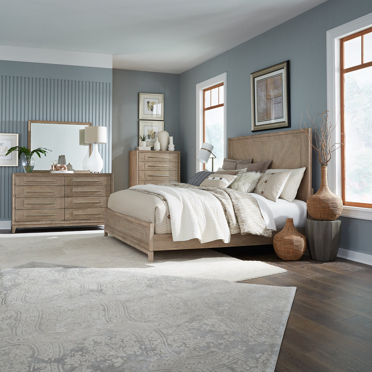 Brentwood Queen Panel Bed, Dresser & Mirror, Chest