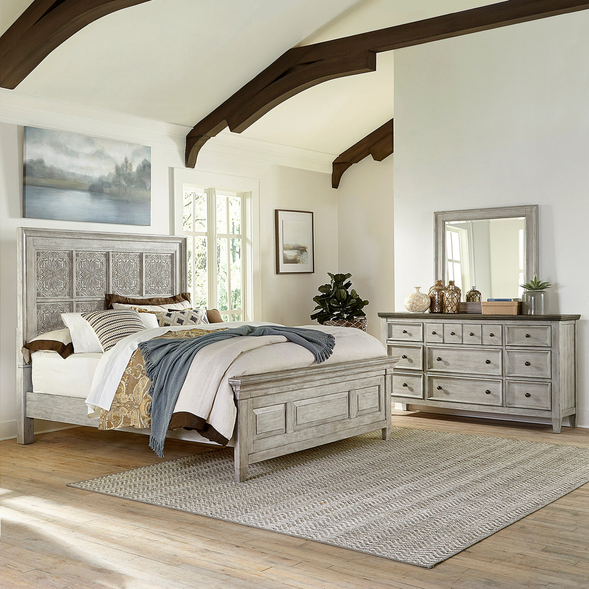 Heartland Opt Queen Panel Bed, Dresser & Mirror Bedroom Set