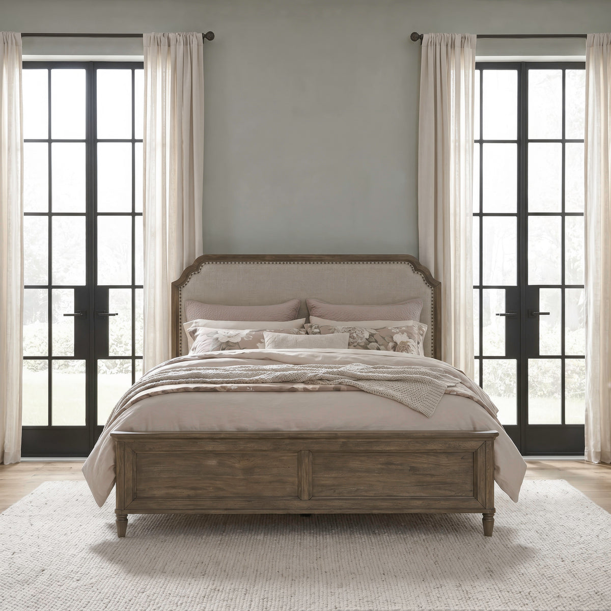 Hickory Grove King Uph Bed