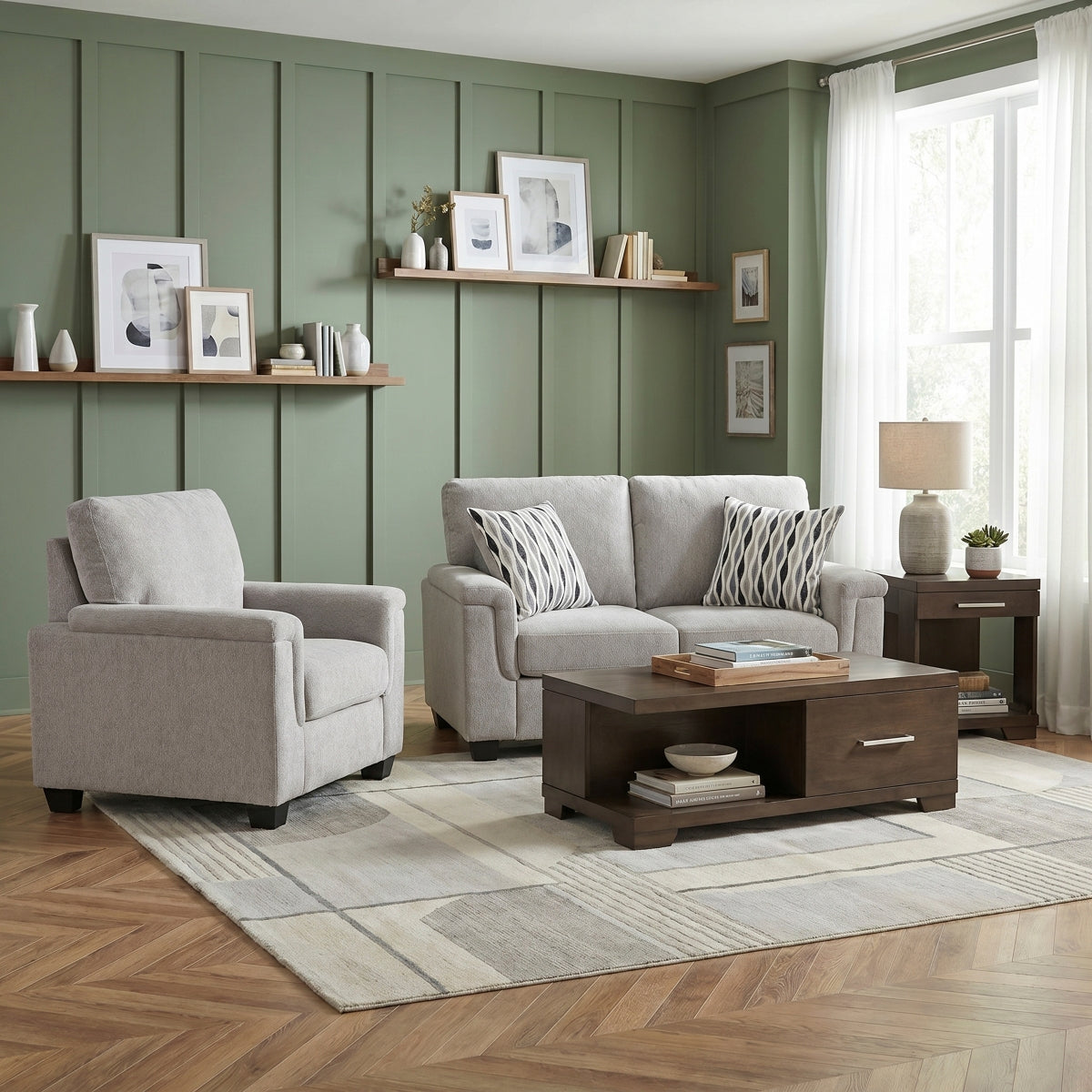 Chelsea Love Seat