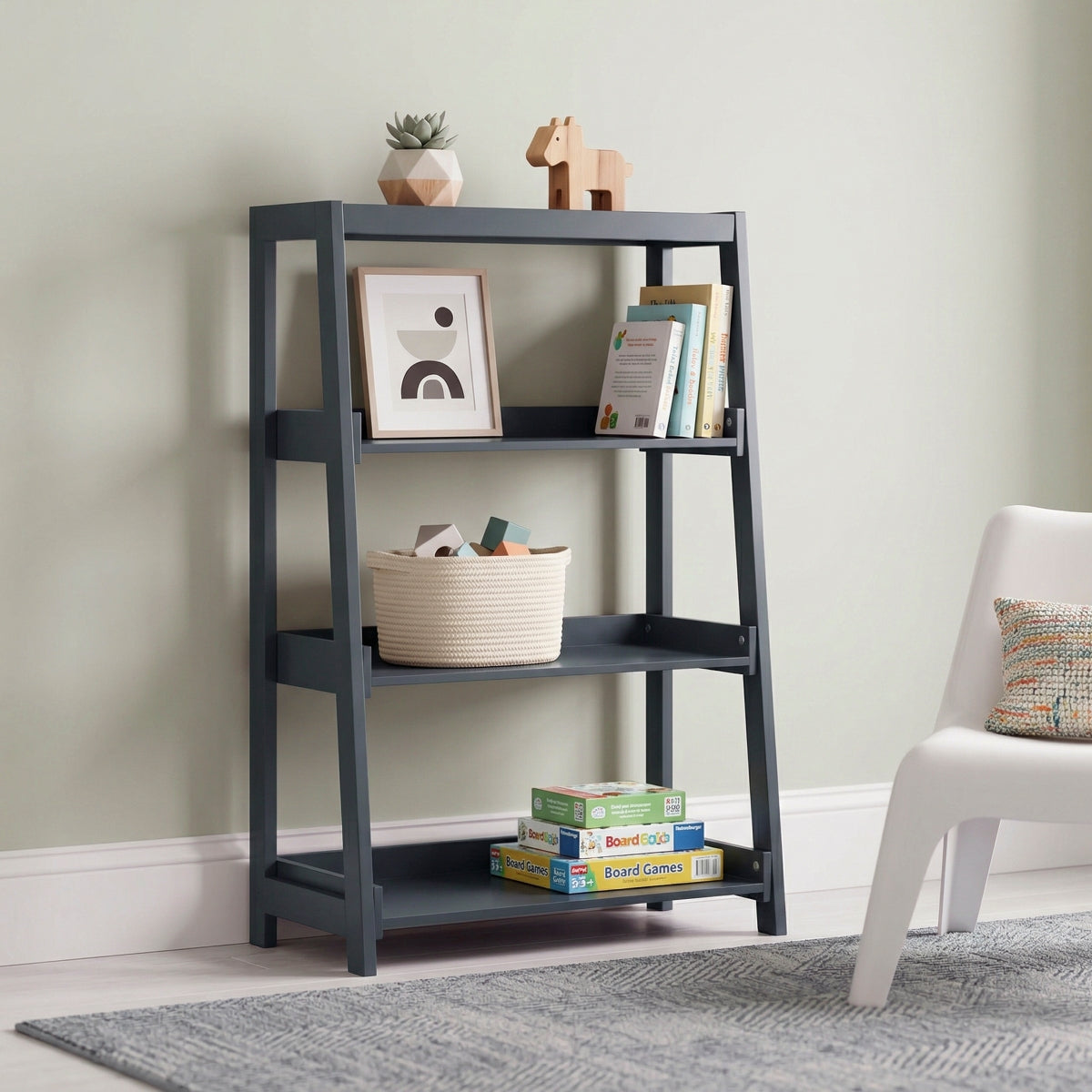 Sloane Bookcase, 3 Fixed Shelves