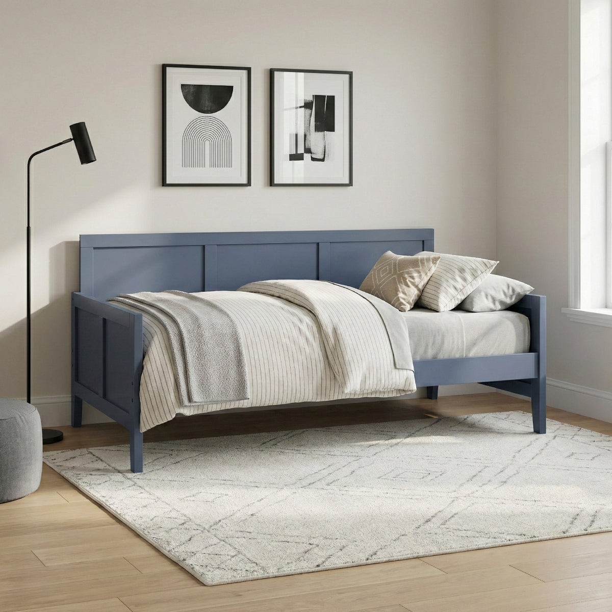 Nora Daybed