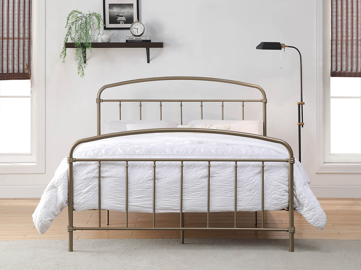Queen Bed, Golden