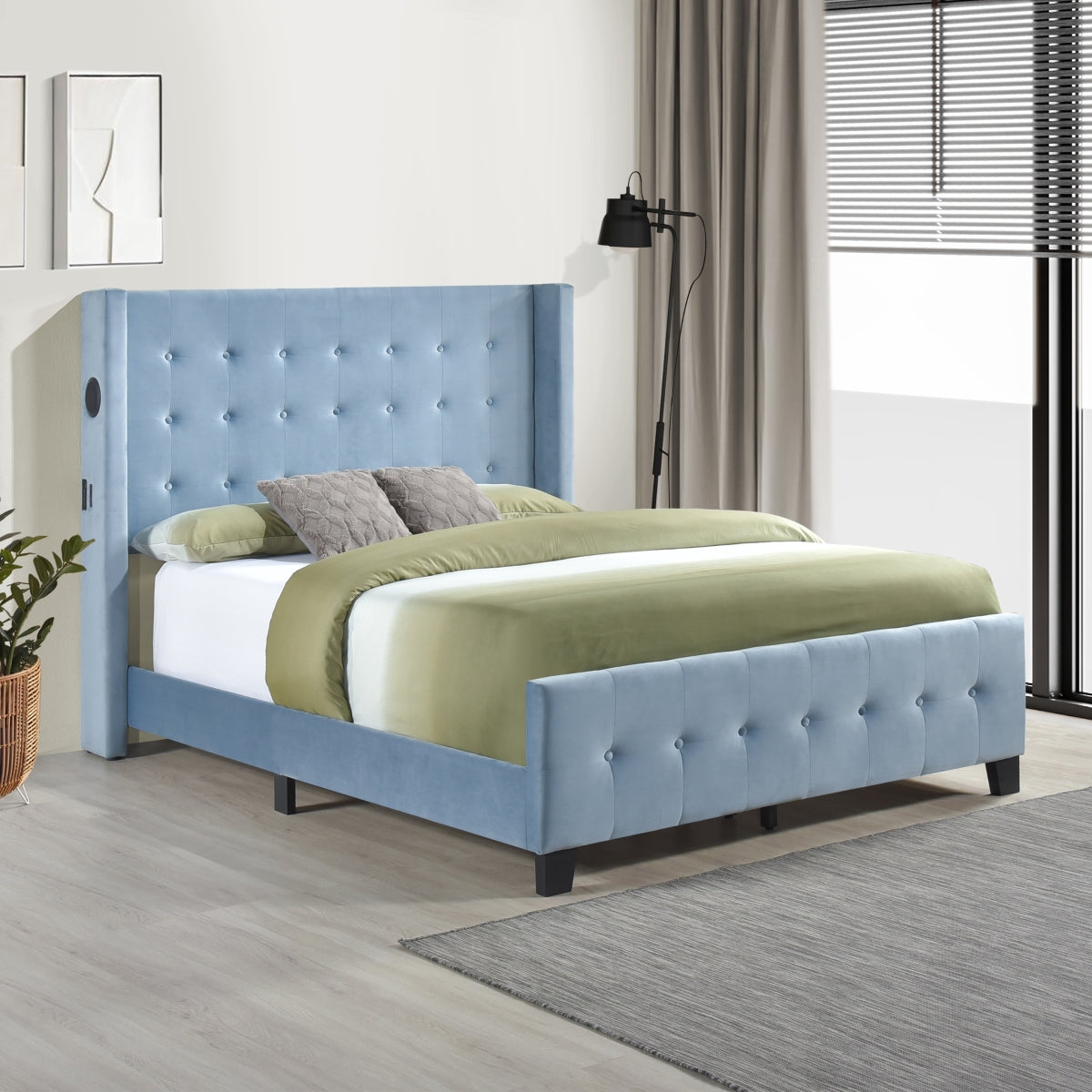 Queen Bed W/ Tufted And W/ Speaker & Usb/Type C, Blue Velvet