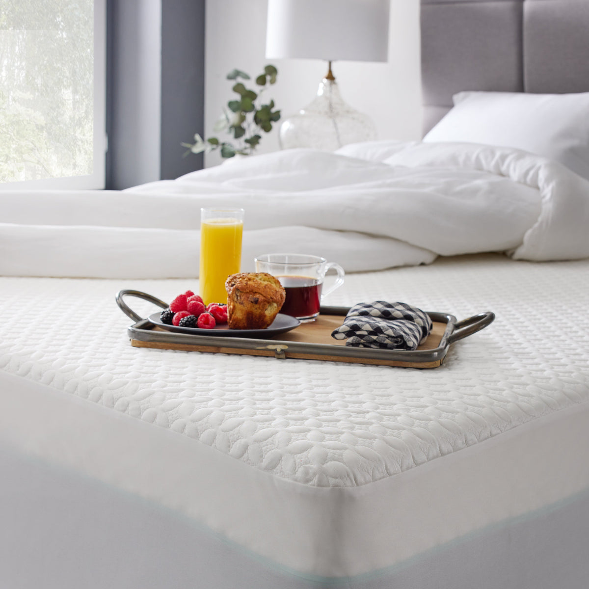 Five 5ided™ + HyperChill™ Mattress Protector