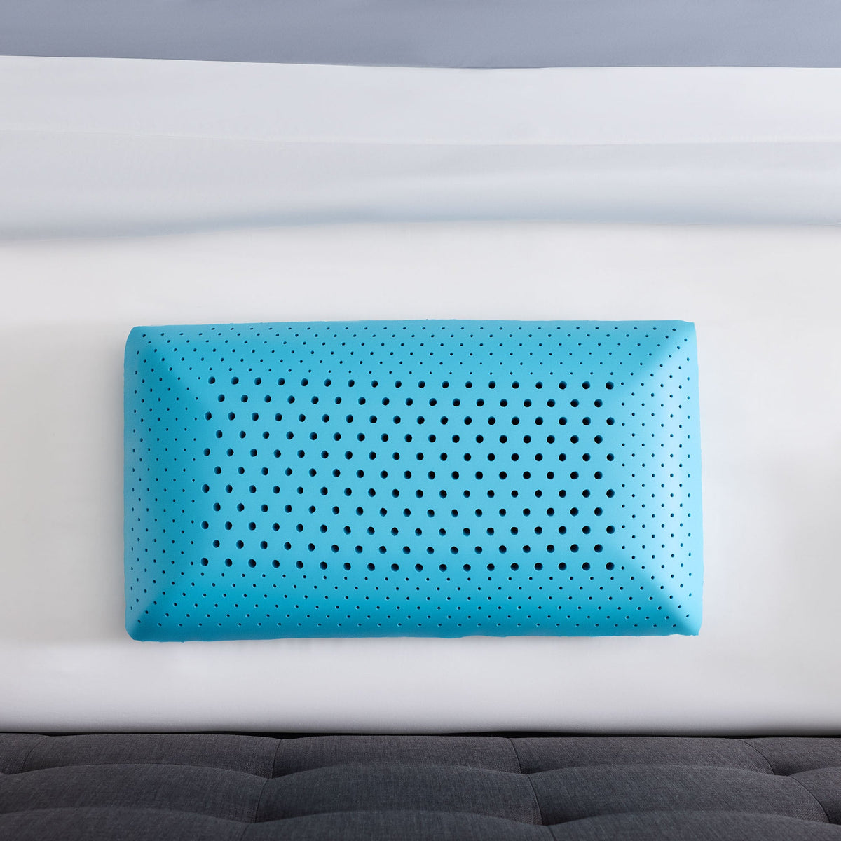 Zoned Gel Dough® Mid Loft Pillow