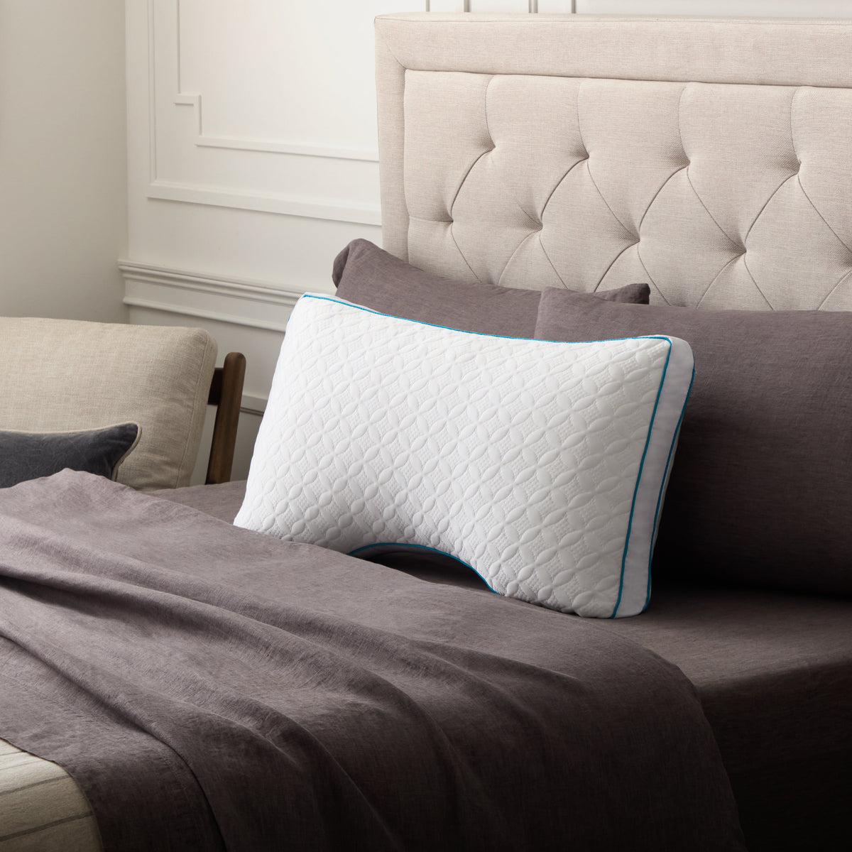 FlexFill® + HyperChill® Shoulder Pillow
