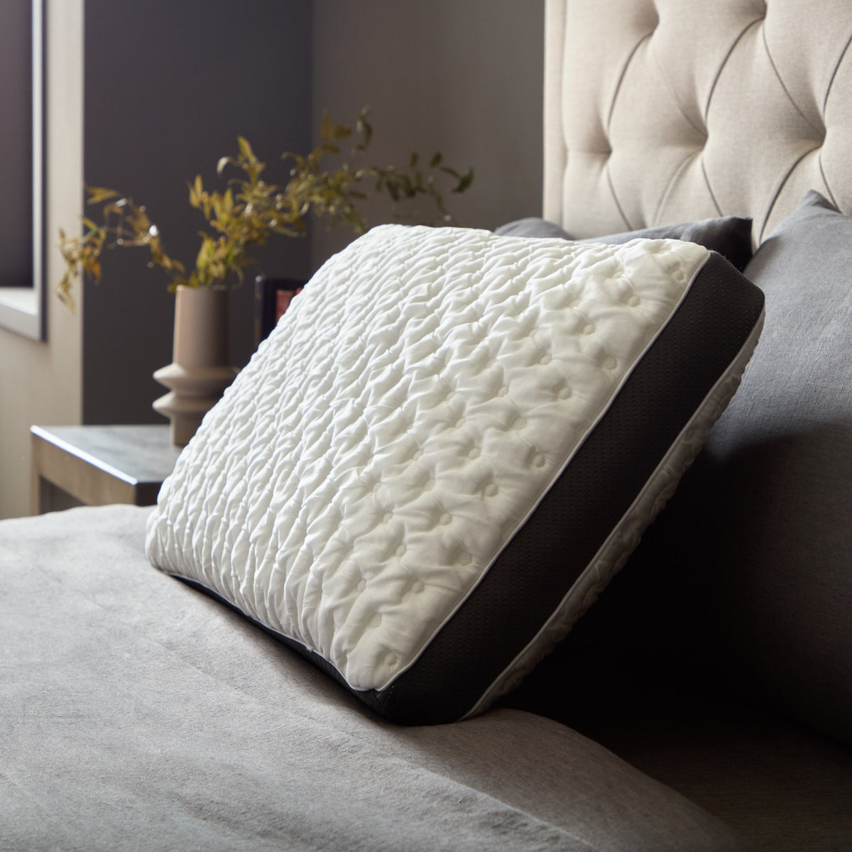 Quilted Convolution™ + HyperChill® Pillow