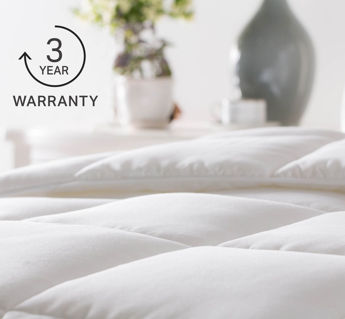 Down Alternative Microfiber Comforter