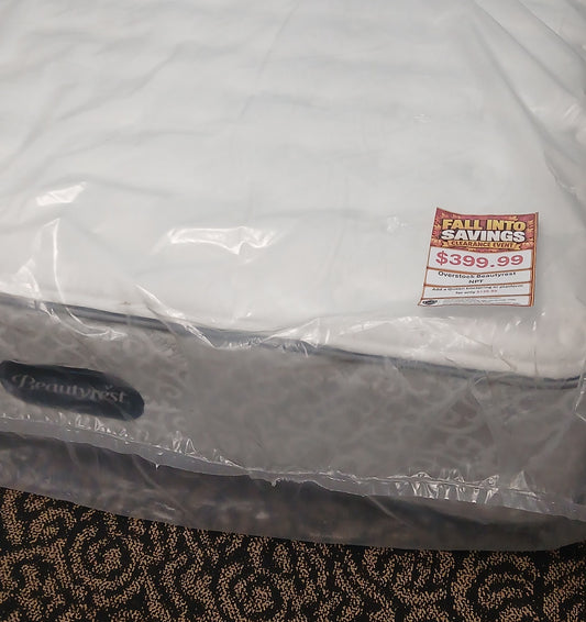 Overstock Beautyrest No Pillow Top Queen Mattress - Eastman floor photo